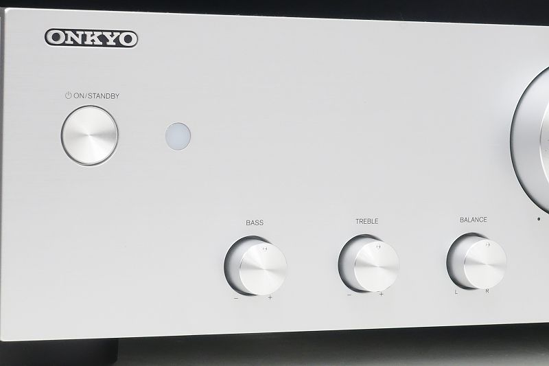 ONKYO プリメインアンプ ステレオプリメインアンプ : (シルバー