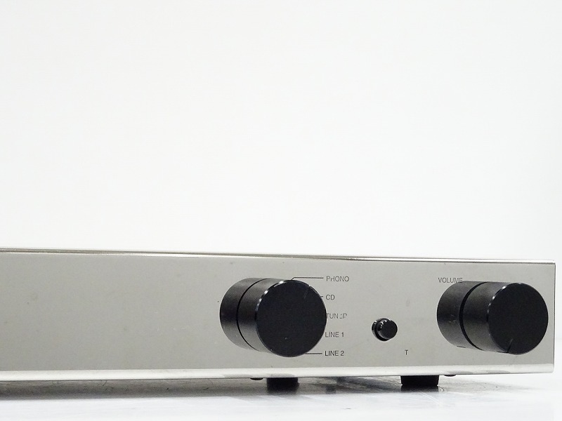 □□Aura AUV-100-2-CHR/100 プリメインアンプ VA100 Evolution