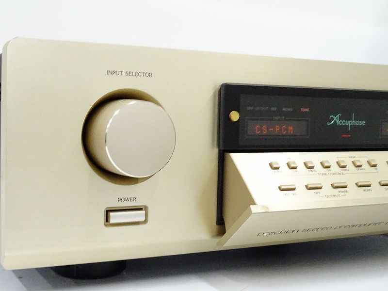 □□Accuphase DC-300 プリアンプ アキュフェーズ(検 AI-AD1 AI-U1 DIO