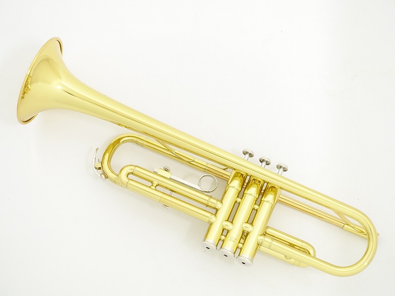 YTR-1335 トランペット 本体 11B4マウスピース付き ケース付き