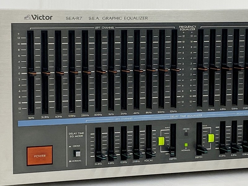 ジャンク Victor グラフィックイコライザー SEA-R7 音響機器