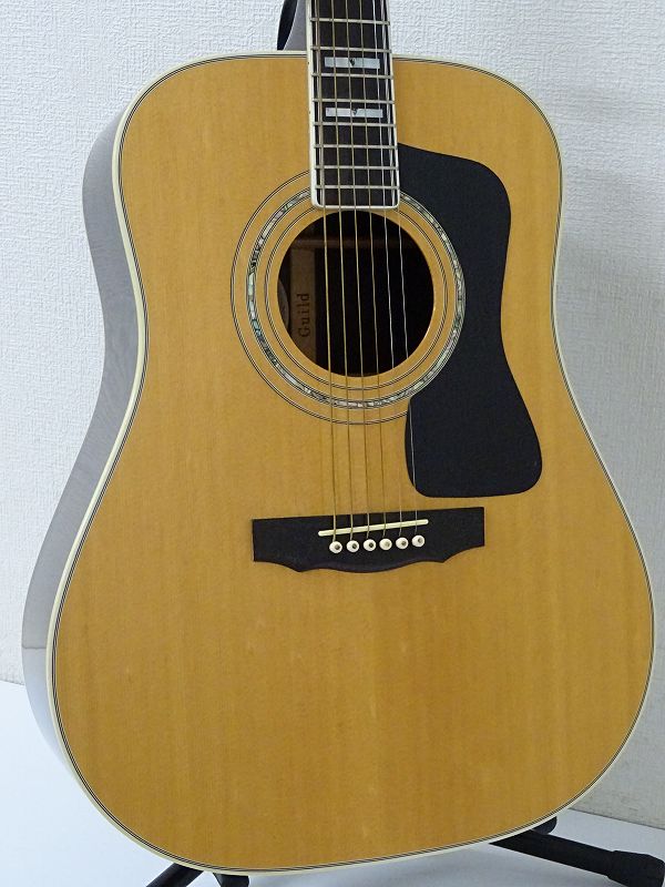 【美品】 guild d55 d-55 アコースティックギター ハードケース付 ギ