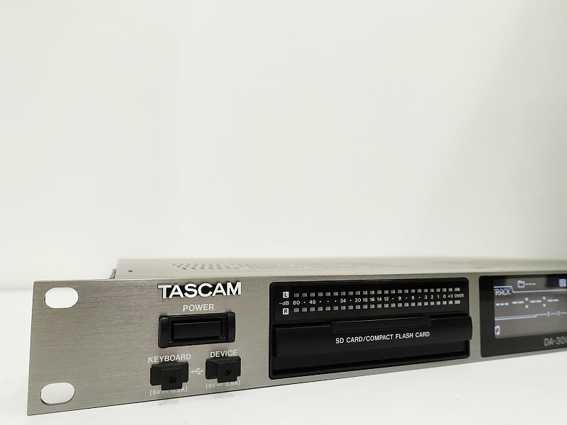 当店一番人気 TASCAM マスターレコーダー ADDAコンバーター 業務用 DA