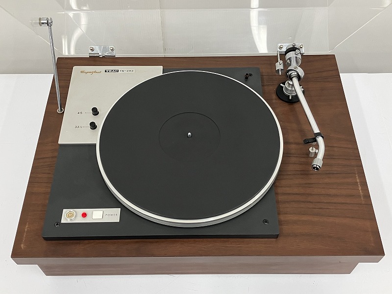 □□TEAC TN-202 レコードプレーヤー 50Hz仕様 ティアック